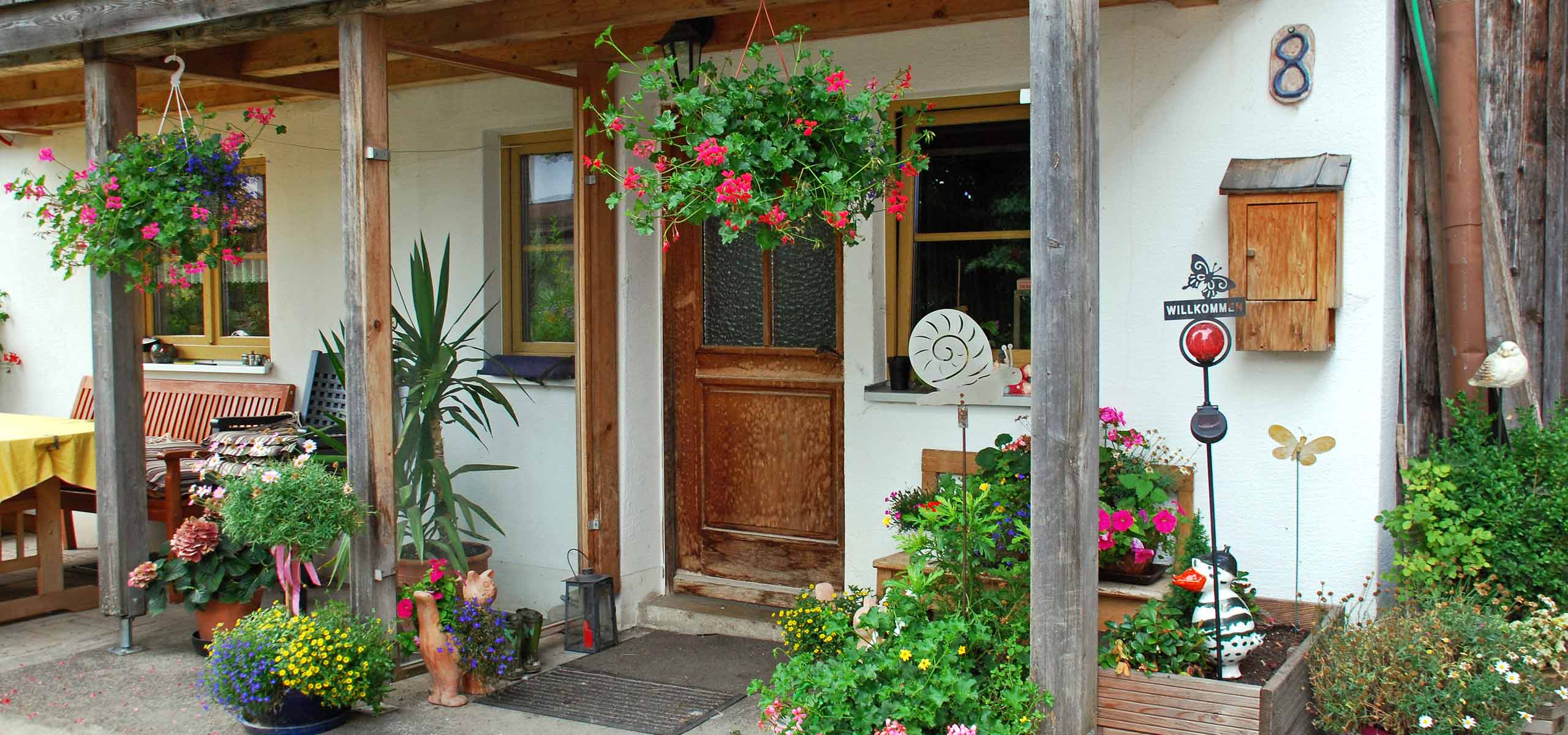 Biolandhof Kirchbihler in Akams